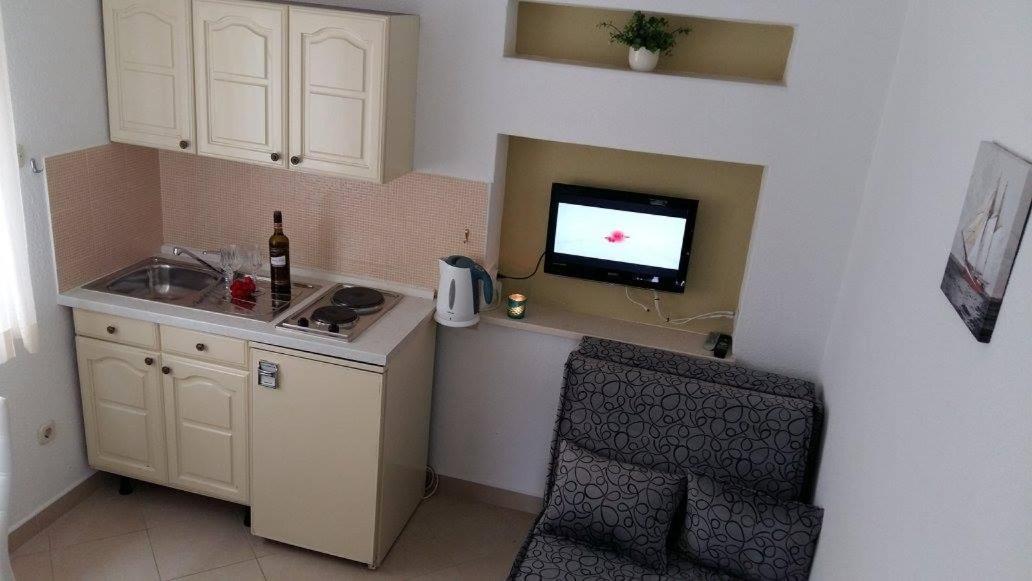 Apartmani Kontic Baška Voda Zewnętrze zdjęcie