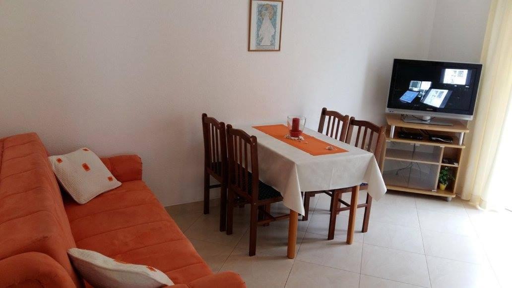 Apartmani Kontic Baška Voda Zewnętrze zdjęcie