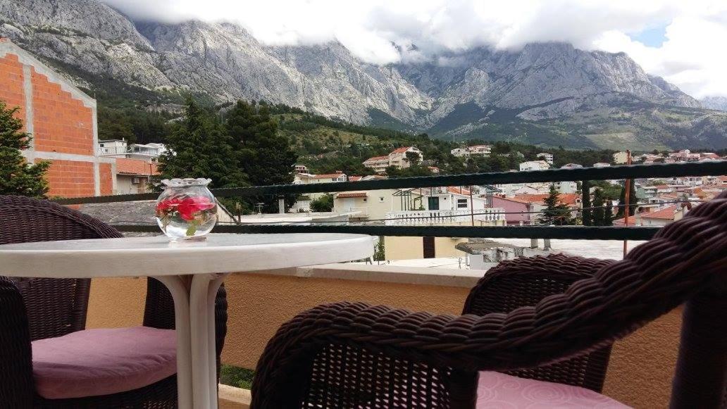 Apartmani Kontic Baška Voda Zewnętrze zdjęcie