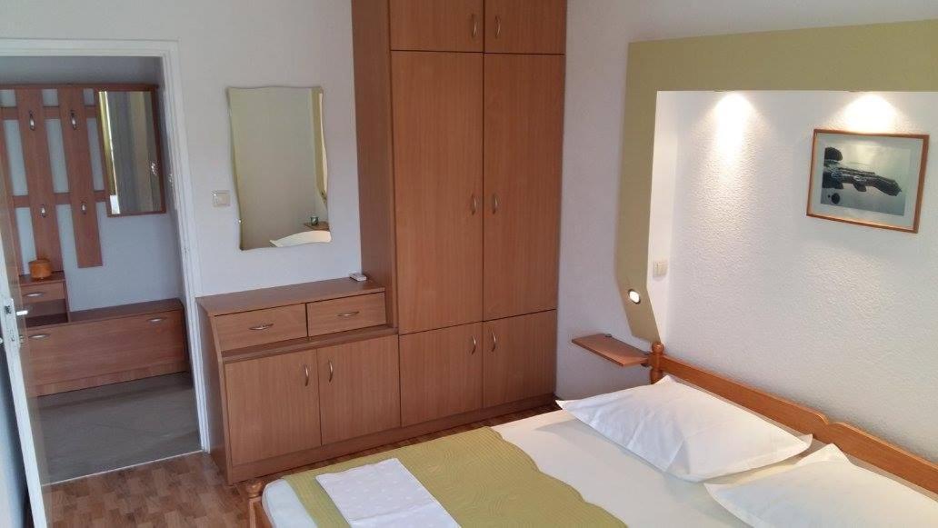 Apartmani Kontic Baška Voda Zewnętrze zdjęcie